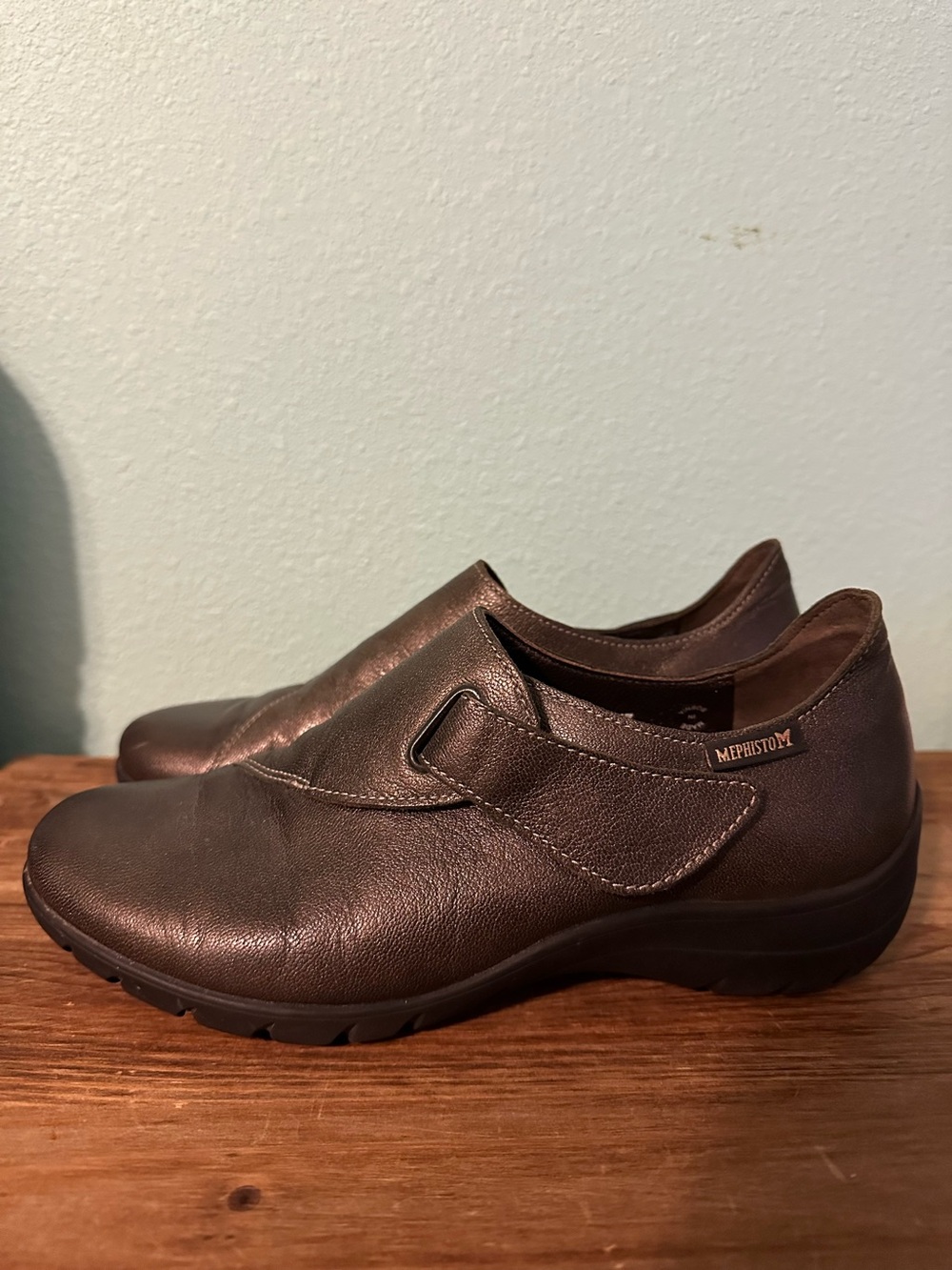 NEW $299 MEPHISTO Luce Bronze  Metallic Leather SOFT-AIR Loafer Shoes Sz 6 Comfy